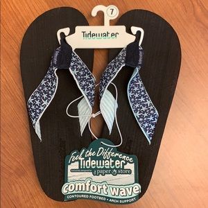 Tidewater Starfish Flip Flops - NEW with tags